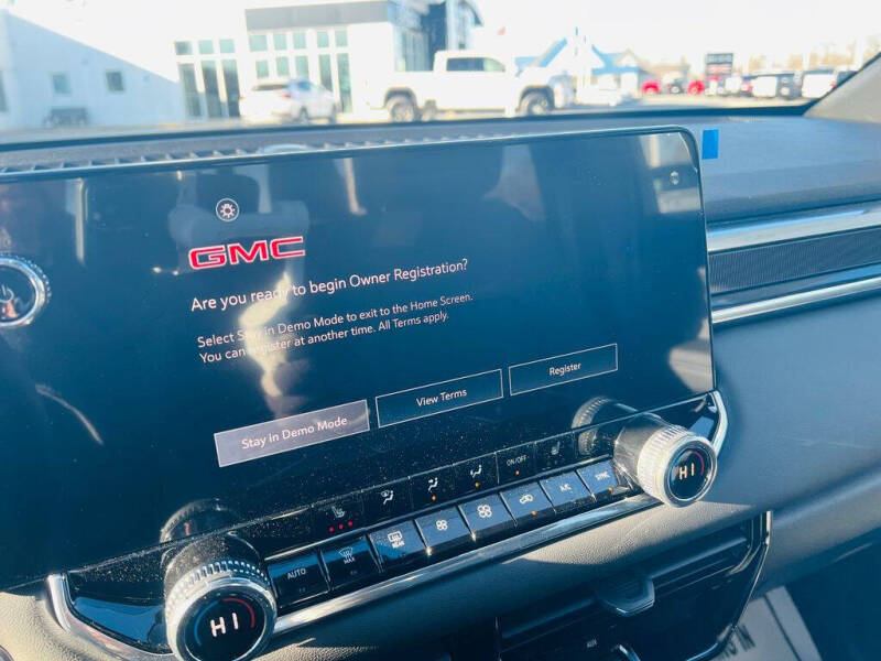 2026 GMC Canyon Elevation