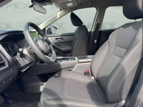 2024 Nissan Rogue S