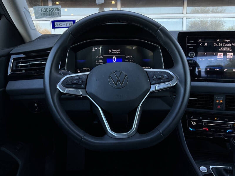 2025 Volkswagen Jetta SE