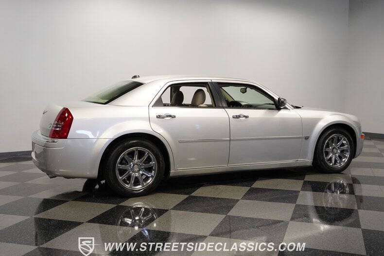 2005 Chrysler 300 C