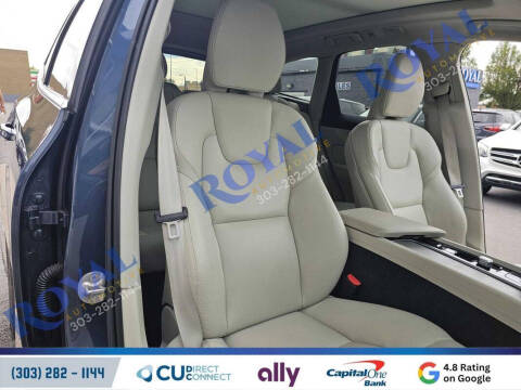 2023 Volvo XC60 B5 Plus Bright Theme