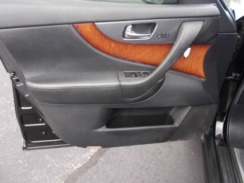 2012 Infiniti FX35
