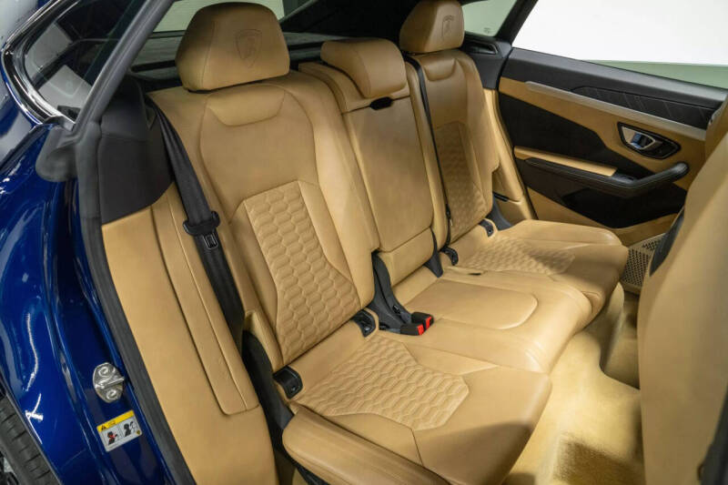 2019 Lamborghini Urus