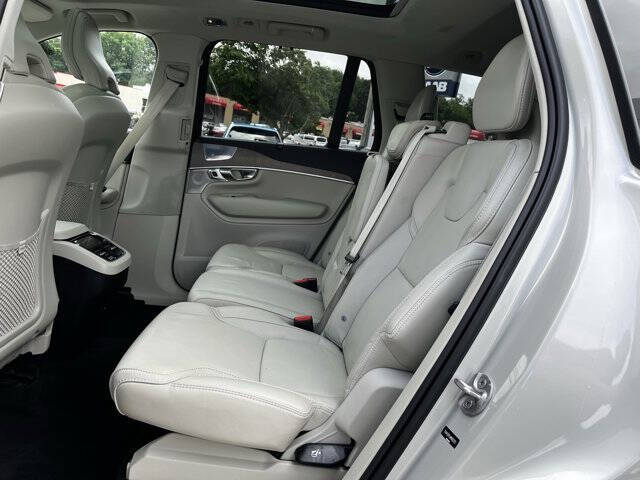 2022 Volvo XC90 T6 Inscription 7-Passenger