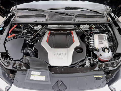 2018 Audi SQ5 3.0T quattro Premium Plus