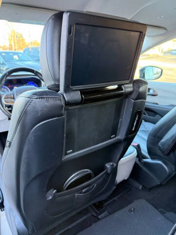 2018 Chrysler Pacifica Touring L Plus