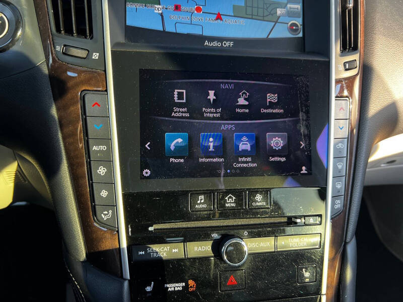 2014 Infiniti Q50 Hybrid Sport