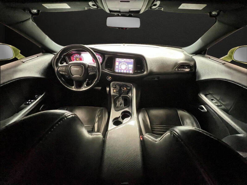 2015 Dodge Challenger R/T Plus Shaker