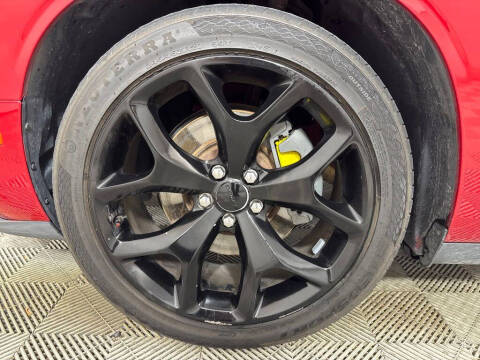 2015 Dodge Challenger SXT Plus