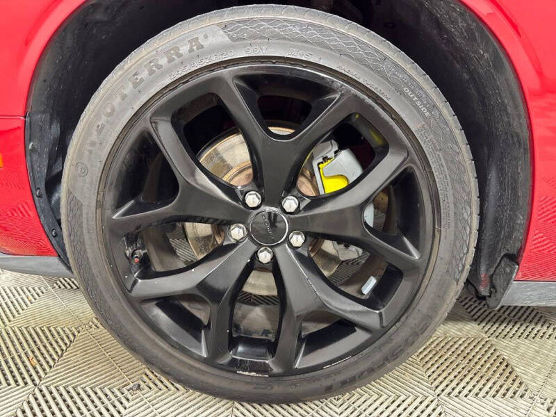 2015 Dodge Challenger SXT Plus