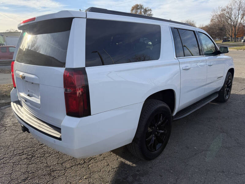 2017 Chevrolet Suburban LS