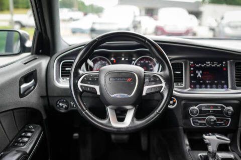 2017 Dodge Charger SXT
