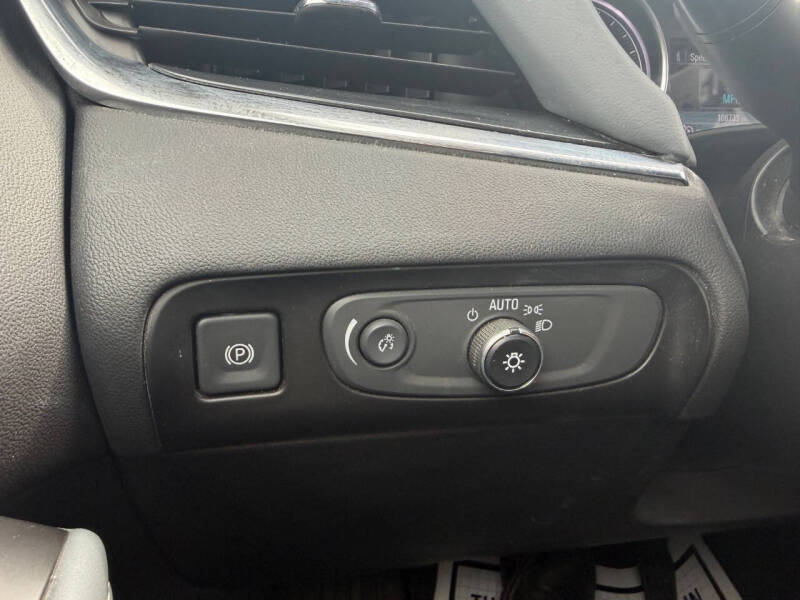 2019 Buick Enclave Essence