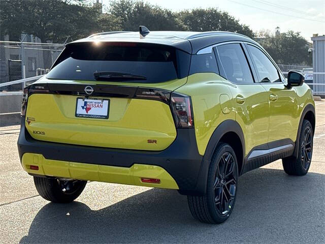 2026 Nissan Kicks SR