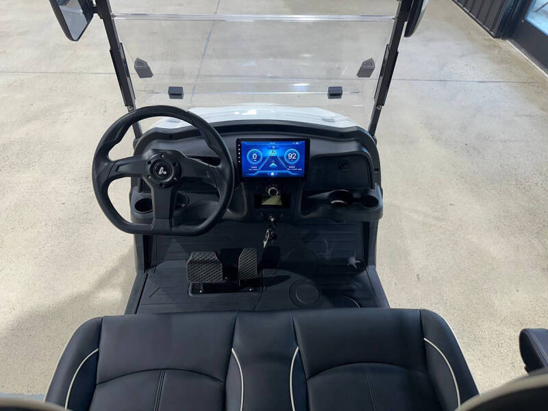 2025 Bintelli Active 4PR