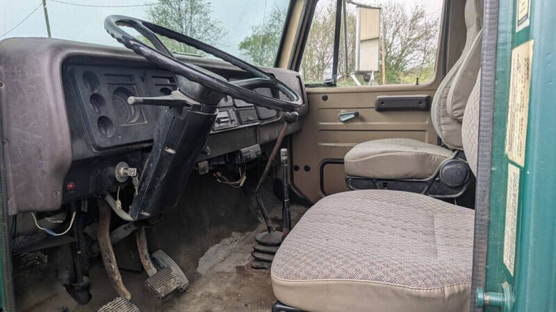 1987 International 1654