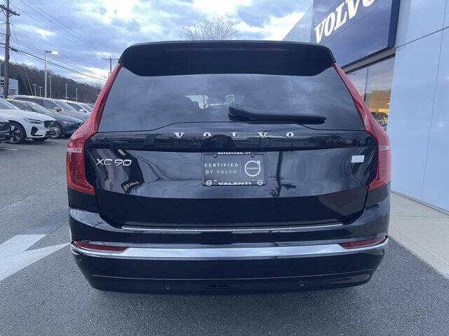 2023 Volvo XC90 Recharge T8 Ultimate Bright Theme 7P