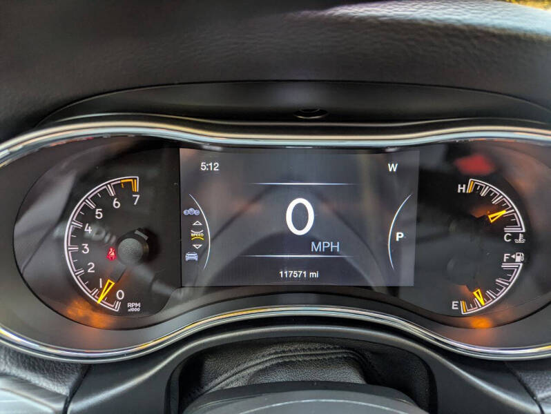 2019 Jeep Grand Cherokee Laredo