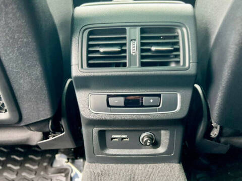 2023 Audi Q5 Sportback quattro S line Prem Plus 45 TFSI