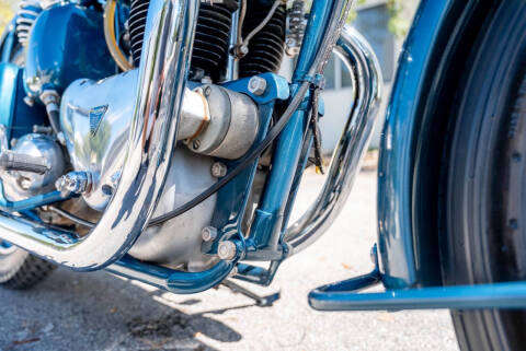 1952 Triumph Thunderbird