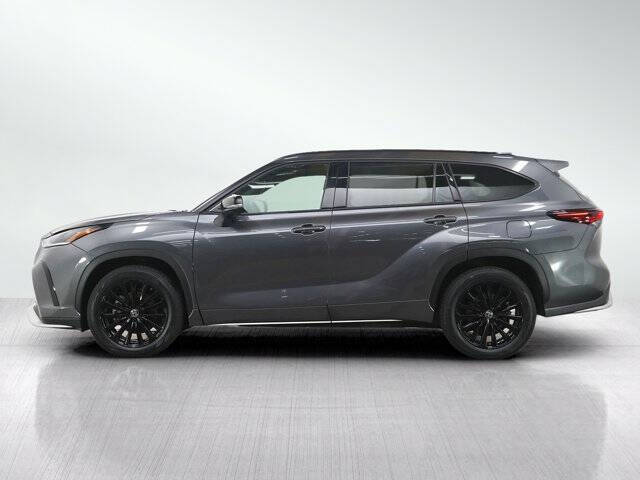 2025 Toyota Highlander XSE
