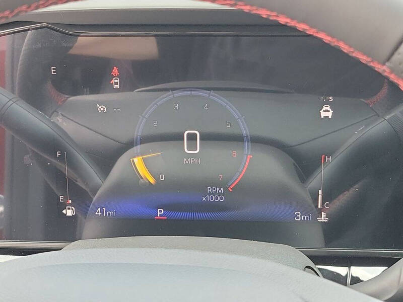 2025 Chevrolet Trax RS