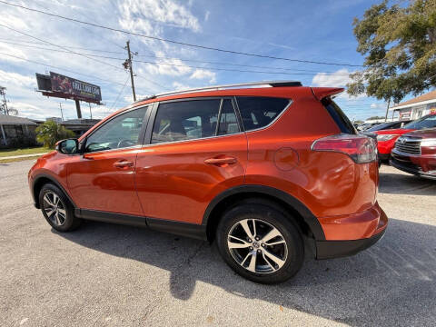 2016 Toyota RAV4 XLE