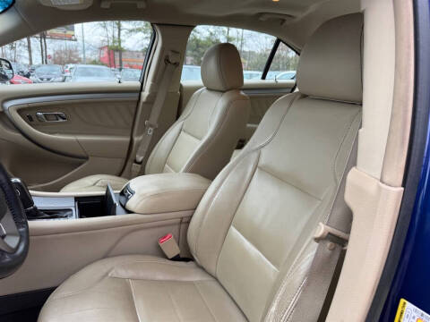 2013 Ford Taurus SEL