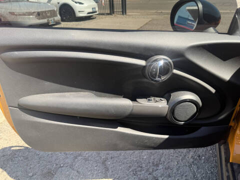 2015 MINI Hardtop 2 Door Cooper