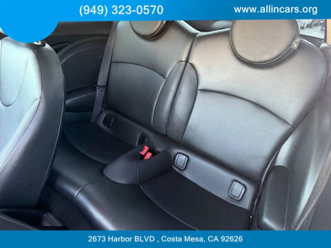 2013 MINI Hardtop Cooper