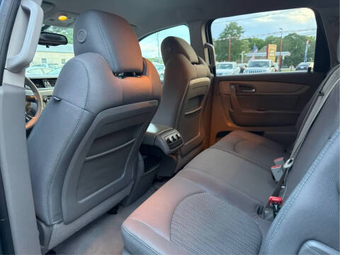 2013 Chevrolet Traverse LS