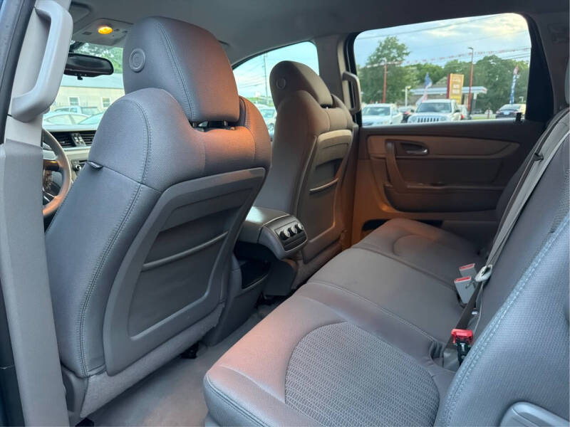 2013 Chevrolet Traverse LS