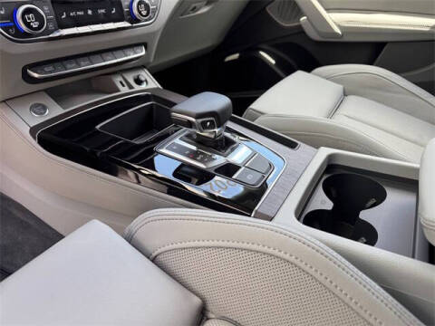 2025 Audi Q5 quattro S line Prem Plus 45 TFSI