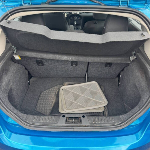 2013 Ford Fiesta SE