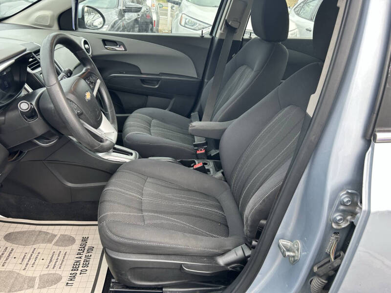 2018 Chevrolet Sonic LT Auto