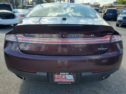 2013 Lincoln MKZ