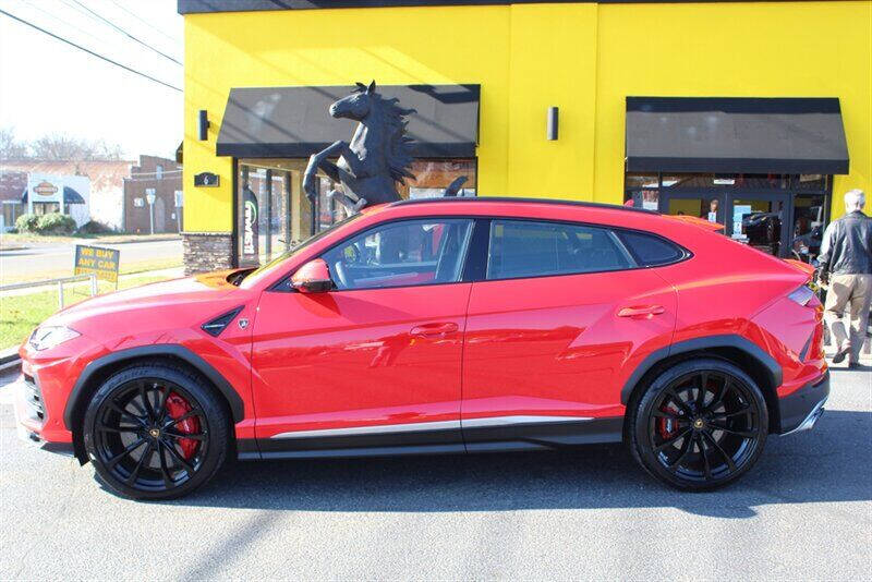 2019 Lamborghini Urus