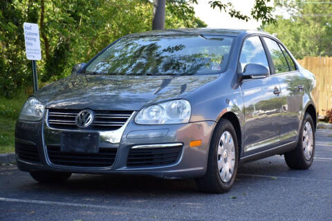 2006 Volkswagen Jetta for sale at Wheel Deal Auto Sales LLC in Norfolk VA