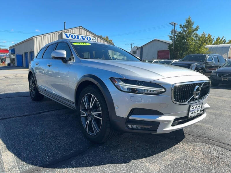 2018 Volvo V90 Cross Country T6