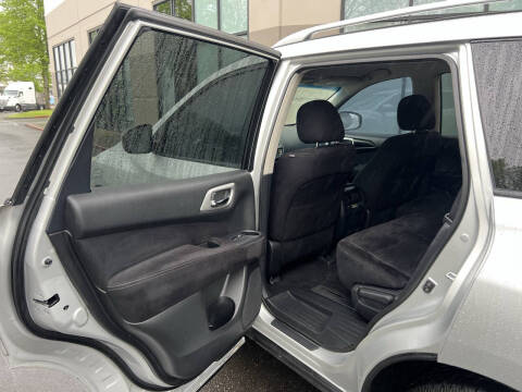 2014 Nissan Pathfinder SV