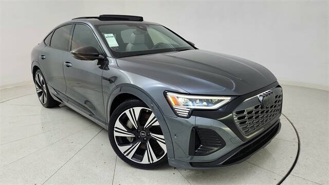2024 Audi Q8 Sportback e-tron quattro Prestige S line