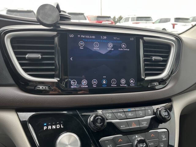 2020 Chrysler Pacifica Touring