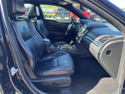 2012 Chrysler 300 MOPAR 12