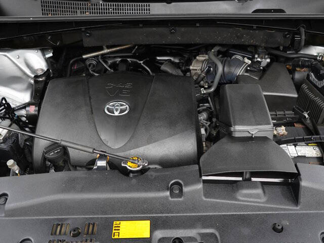 2017 Toyota Highlander LE
