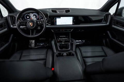 2025 Porsche Cayenne