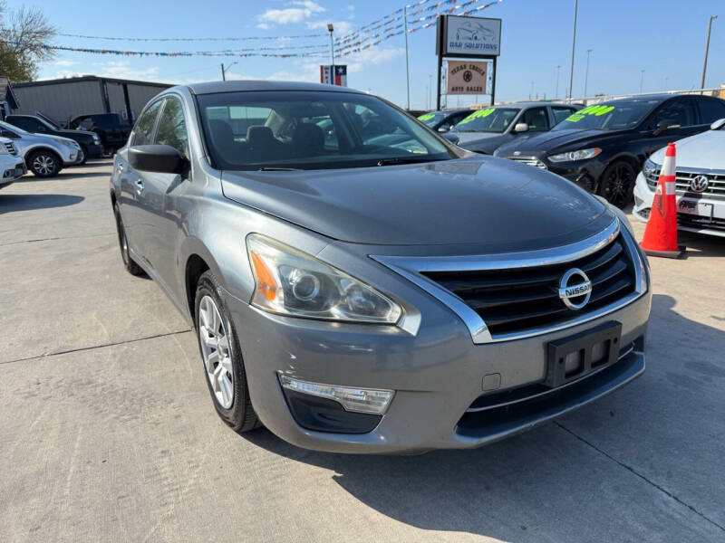 2014 Nissan Altima S photo 8