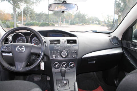 2013 Mazda MAZDA3 i SV