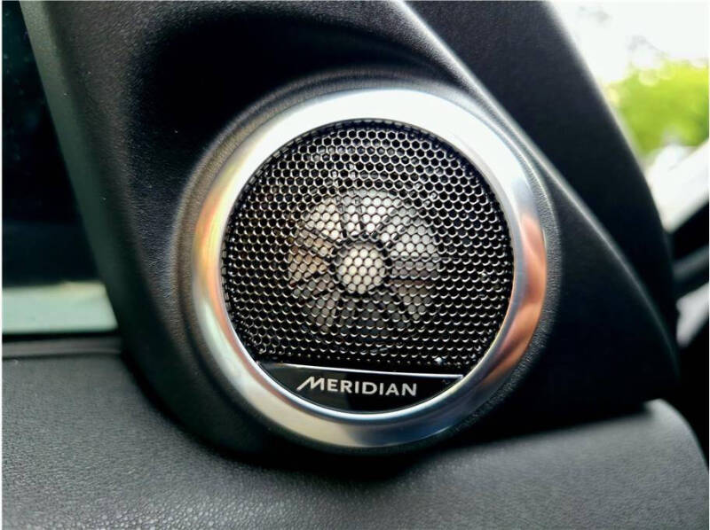 2026 Land Rover Range Rover Evoque P250 Dynamic SE