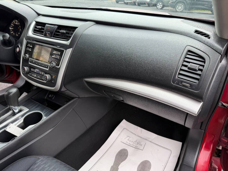 2017 Nissan Altima 2.5 SV