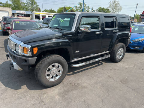 2009 HUMMER H3 for sale at Lee's Auto Sales in Garden City MI